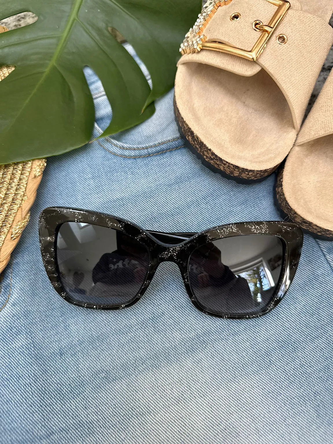 Black Glitter Tortoiseshell Sunglasses Lyra