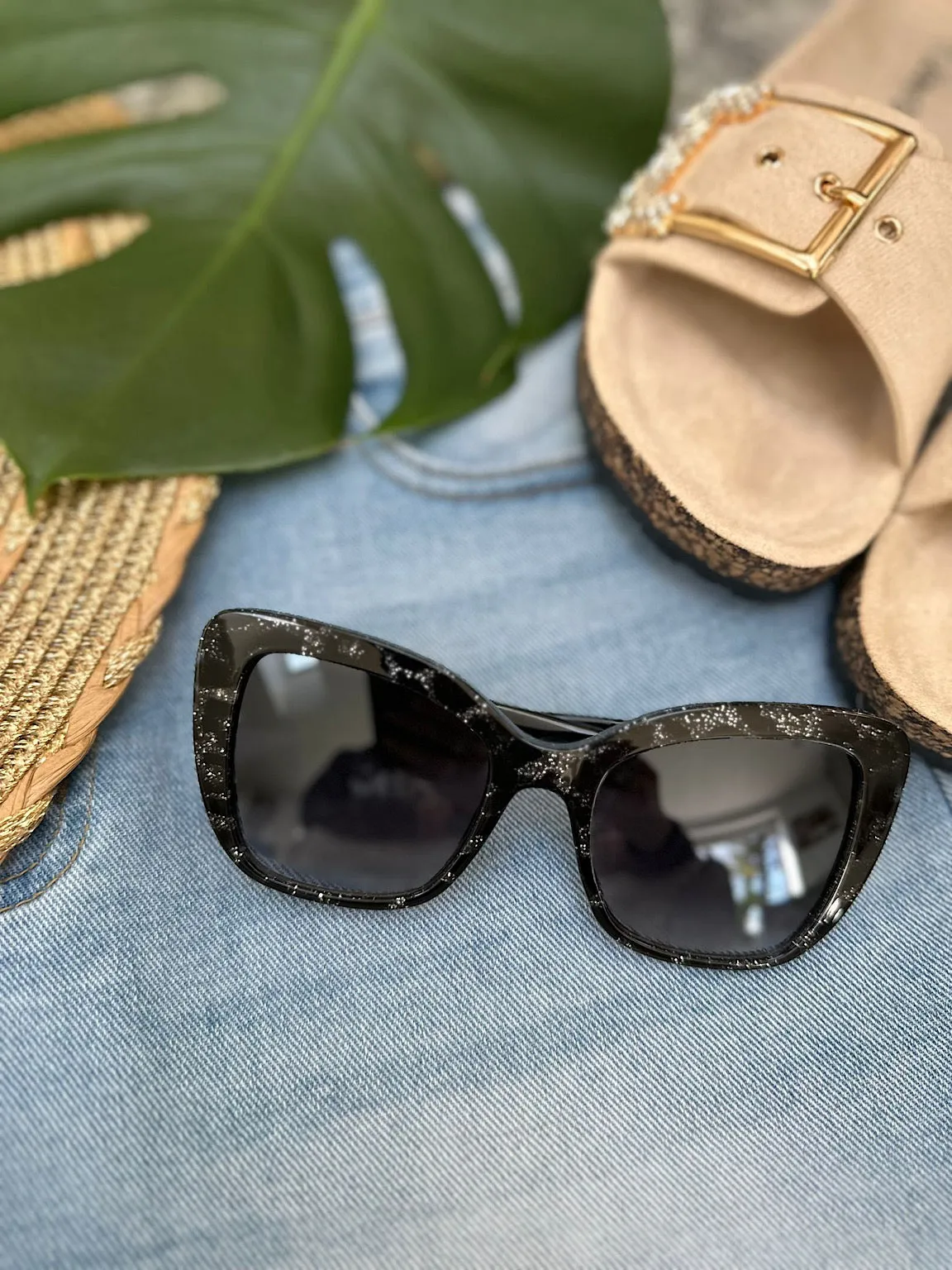 Black Glitter Tortoiseshell Sunglasses Lyra