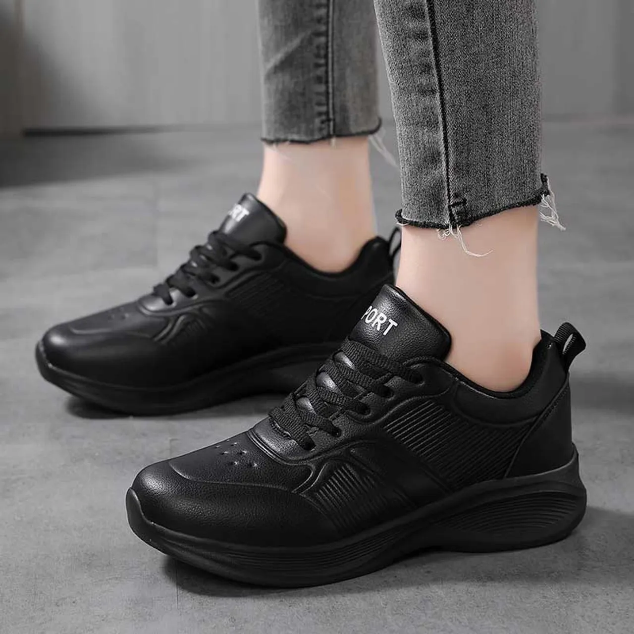 Black stripe accents casual shoe sneaker