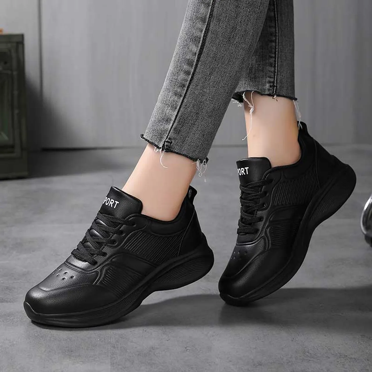 Black stripe accents casual shoe sneaker