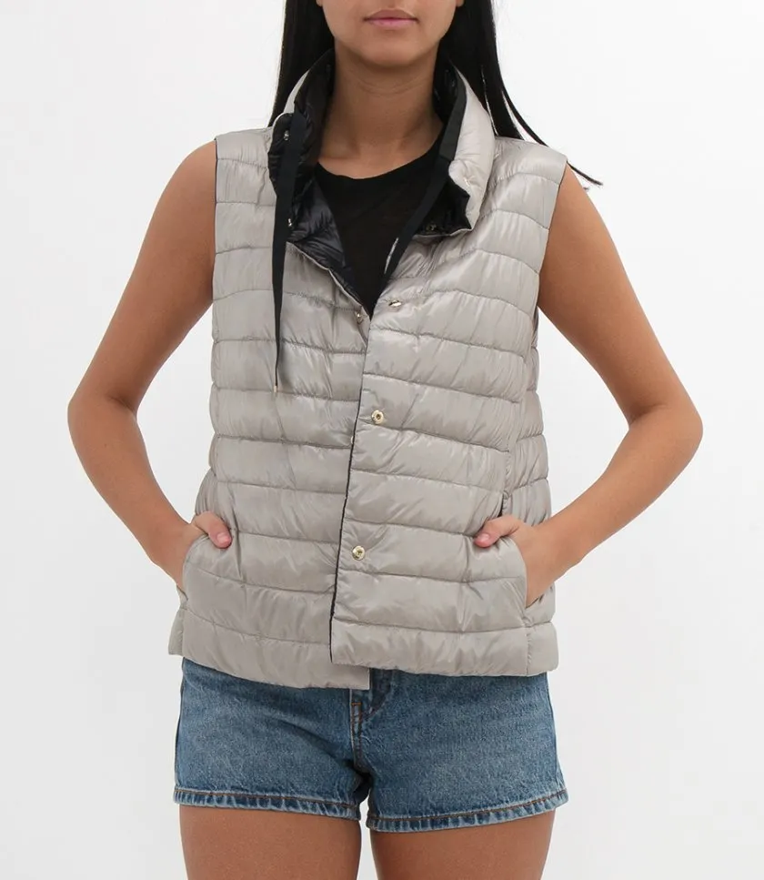 HERNOREVERSIBLE SLEEVELESS JACKET IN NYLON ULTRALIGHT