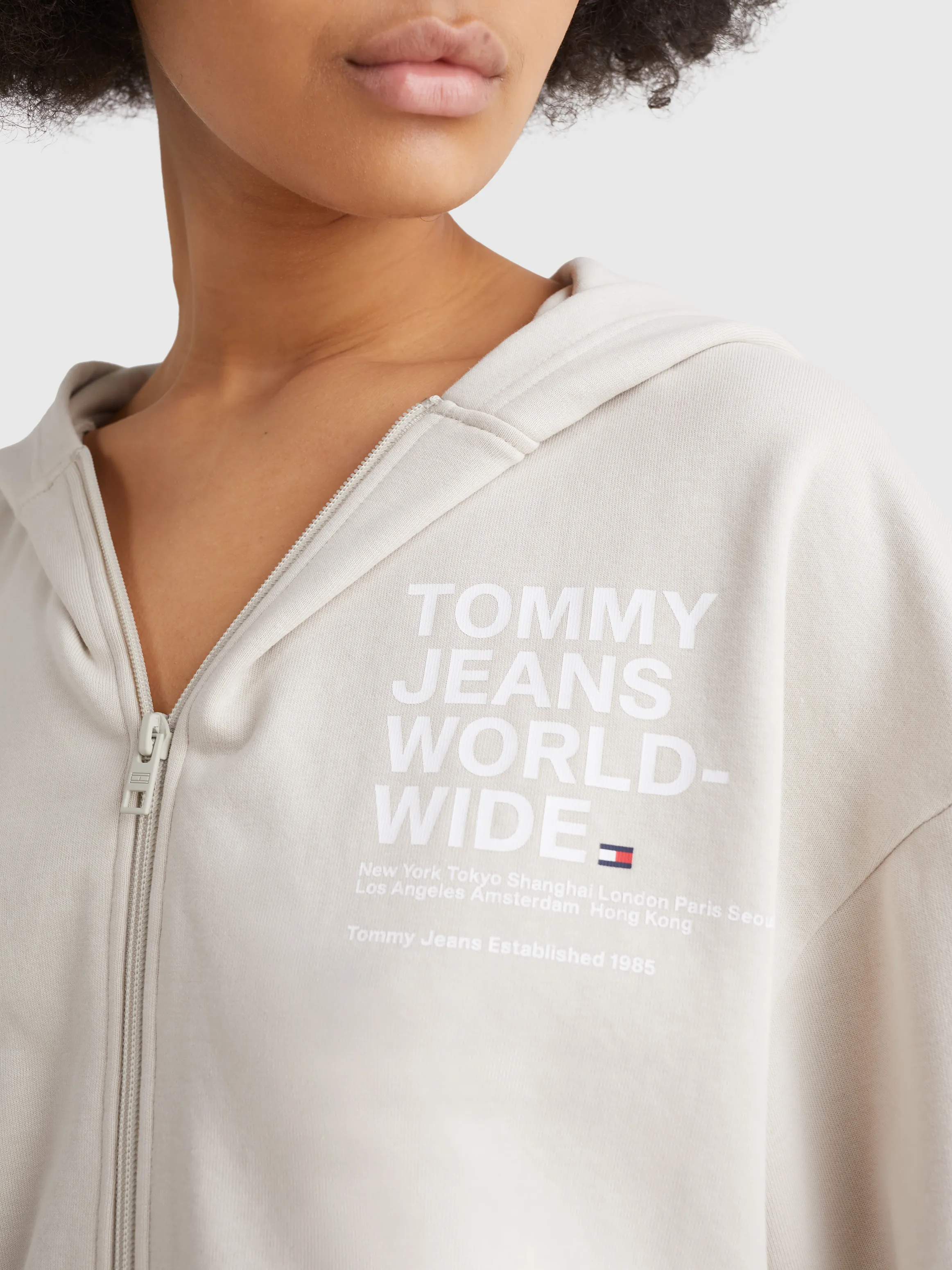 Logo Cropped Zip-Thru Hoodies | Sweatshirts & Hoodies | Tommy Jeans