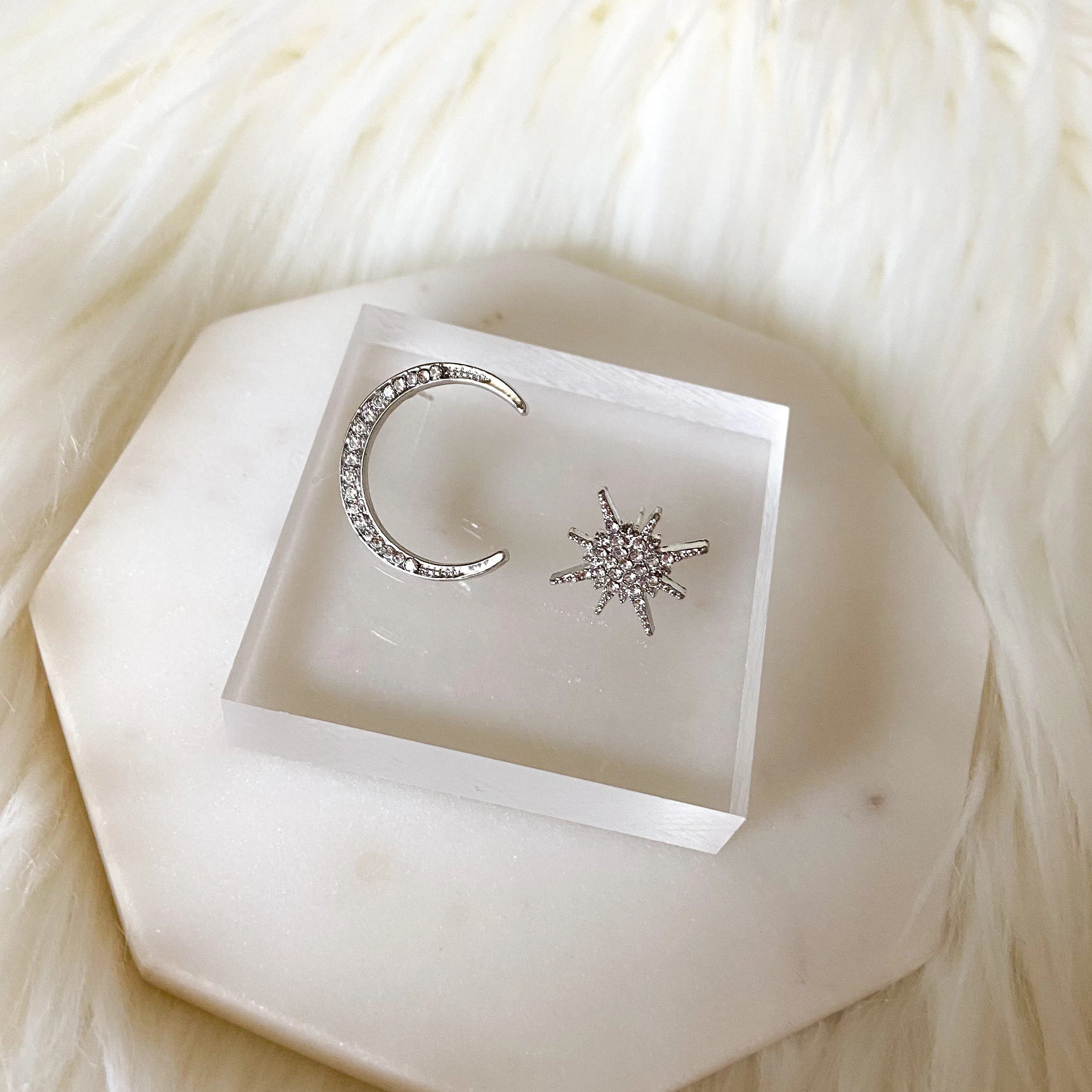 Twinkle Star & Moon Asymmetric Stud Earrings