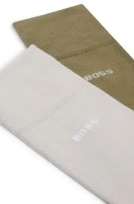 Two-pack of regular-length socks in soft viscose bamboo